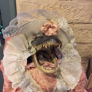 Meet your Posher, Jennefa